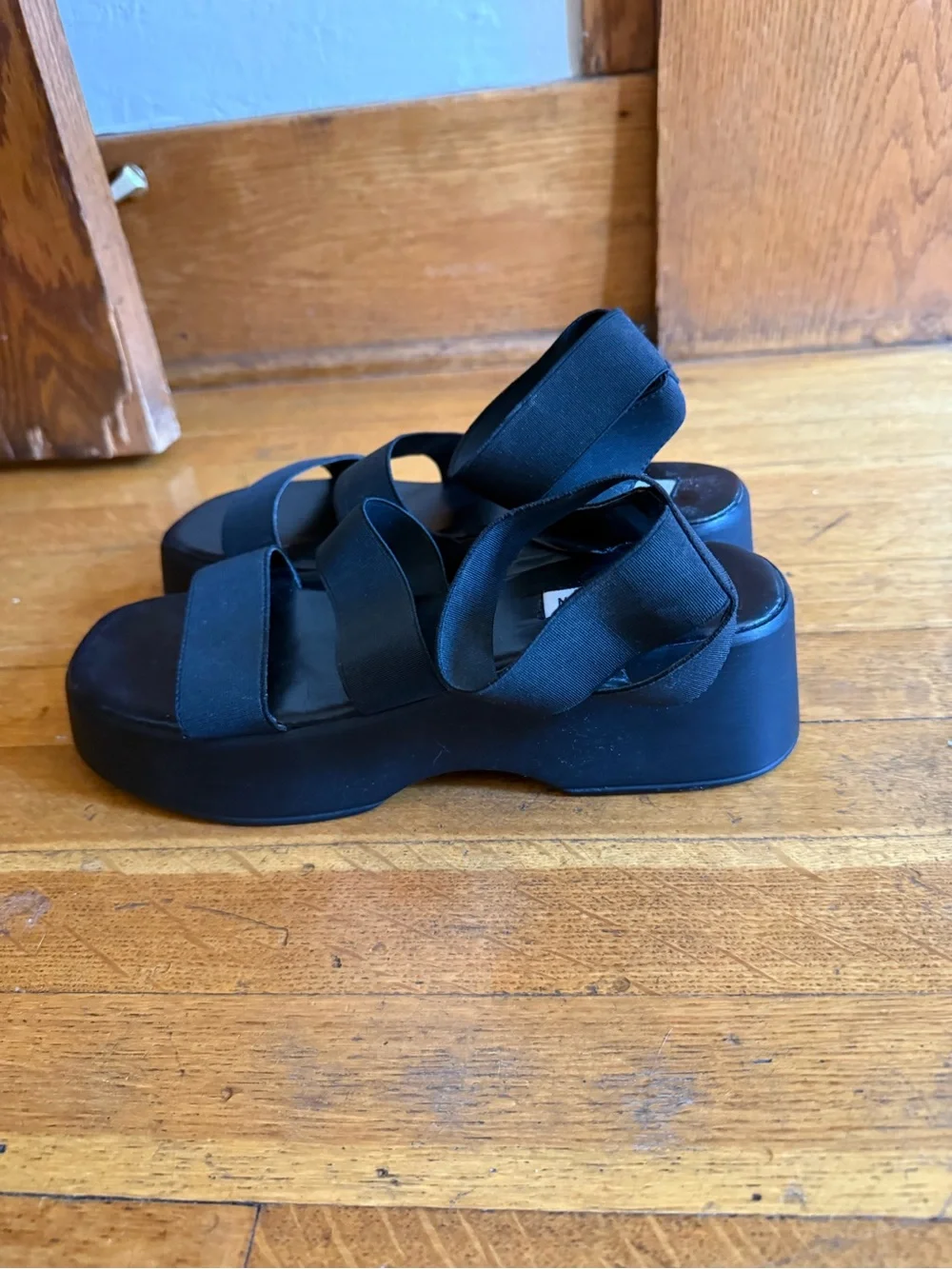Steve Madden Black Platform Sandals with Elastic Straps